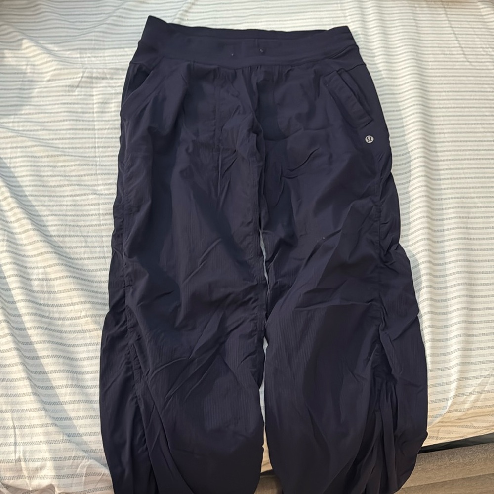 Lulu joggers